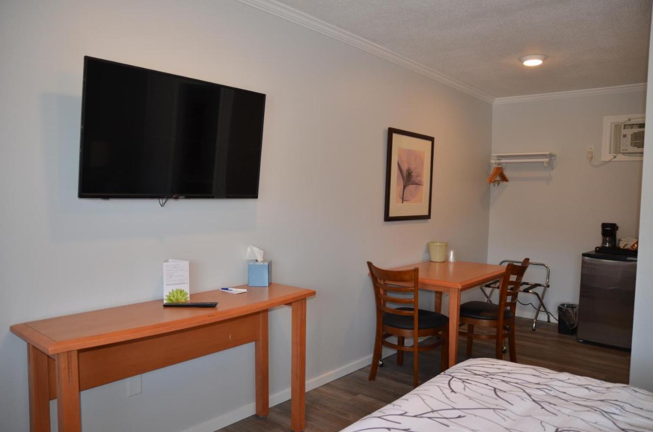 Westridge Motor Inn Osoyoos Exterior foto